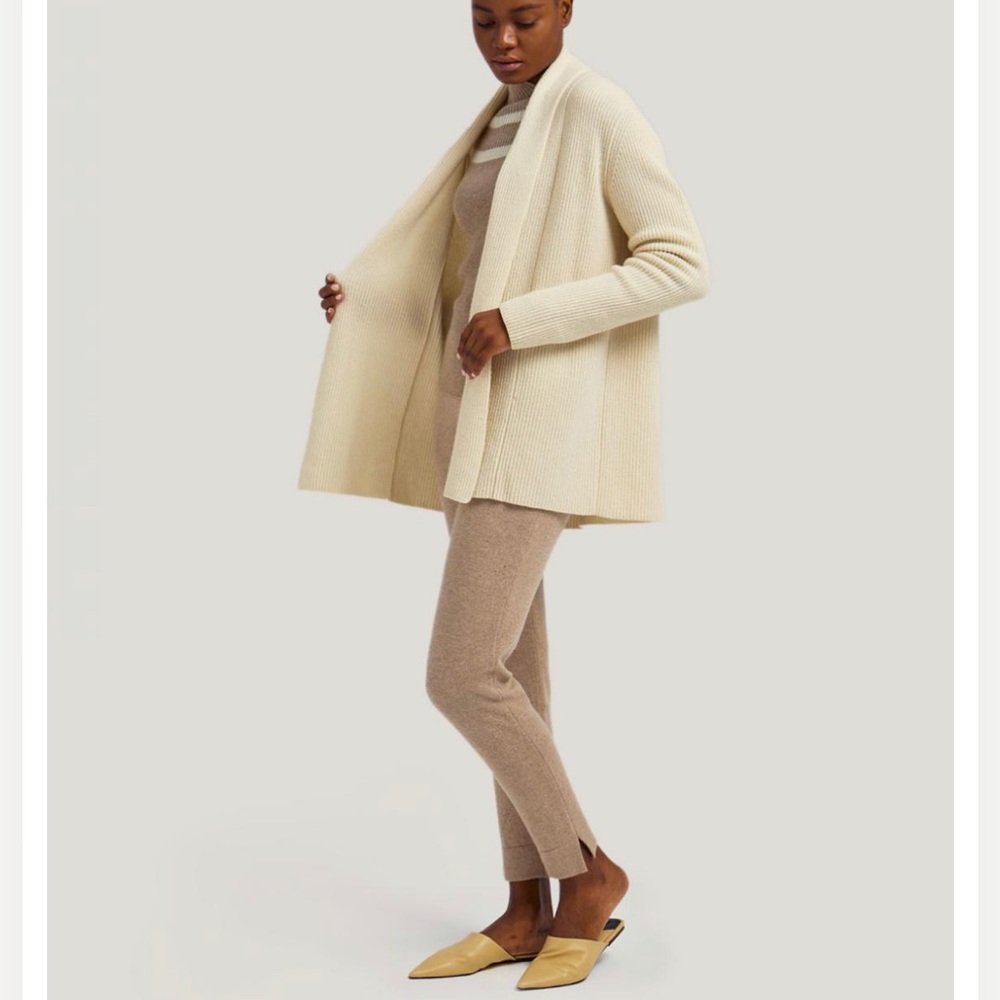 Gentle Herd Cardigans Pure Cashmere Cardigan W Ribbed Shawl Collar Ivory